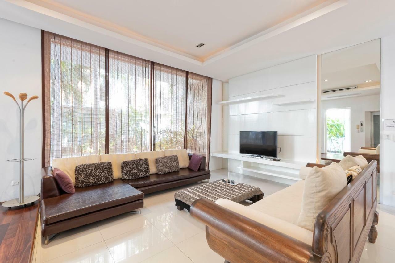 The Lantern Marina Residences Pousada